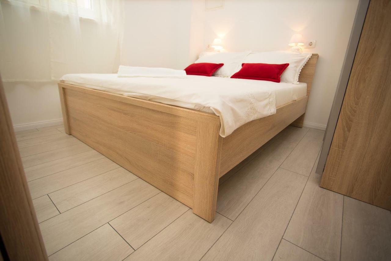 Apartments Kampanel Kaštela Eksteriør billede
