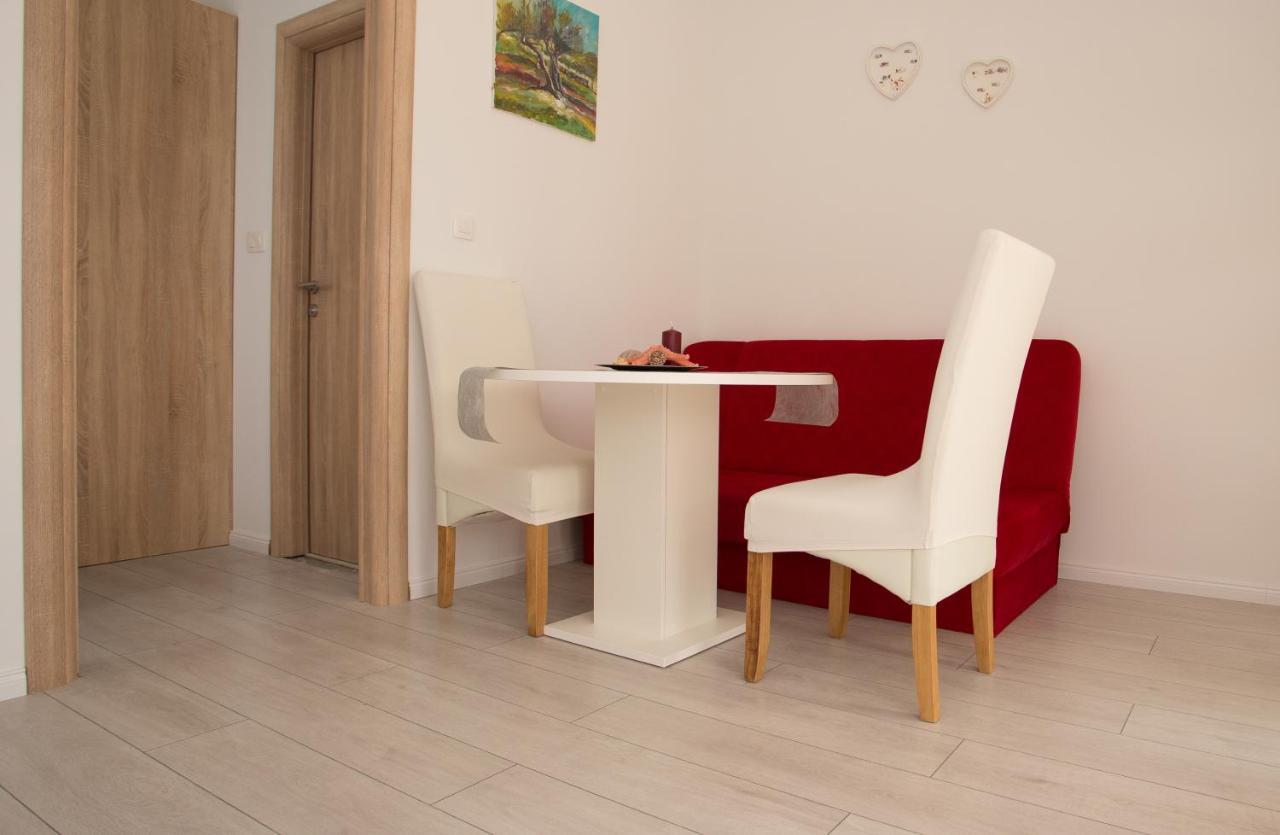 Apartments Kampanel Kaštela Eksteriør billede