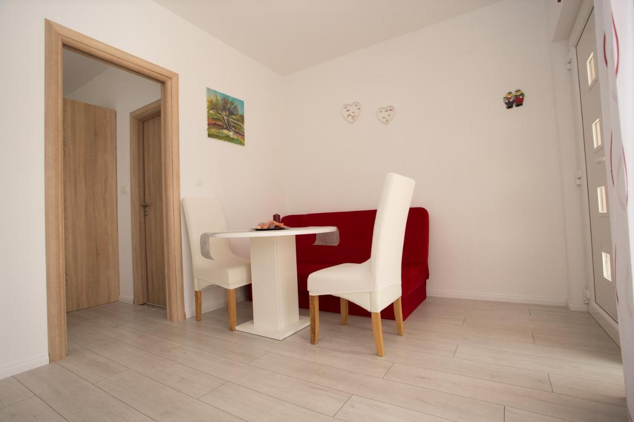Apartments Kampanel Kaštela Eksteriør billede