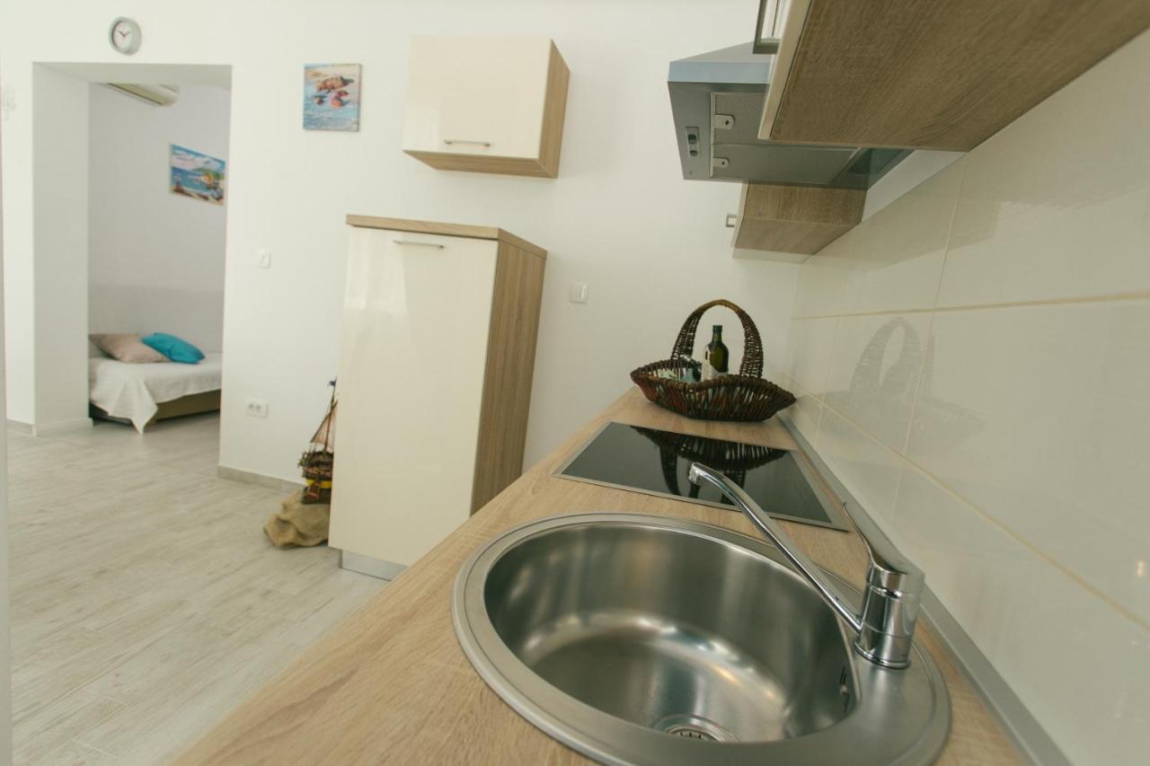 Apartments Kampanel Kaštela Eksteriør billede